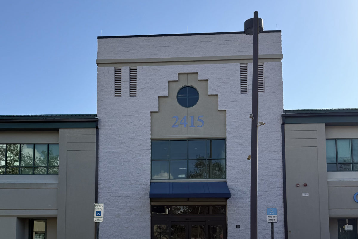 Beaming Mind Psychology office exterior at 2415 University Pkwy, Sarasota, FL